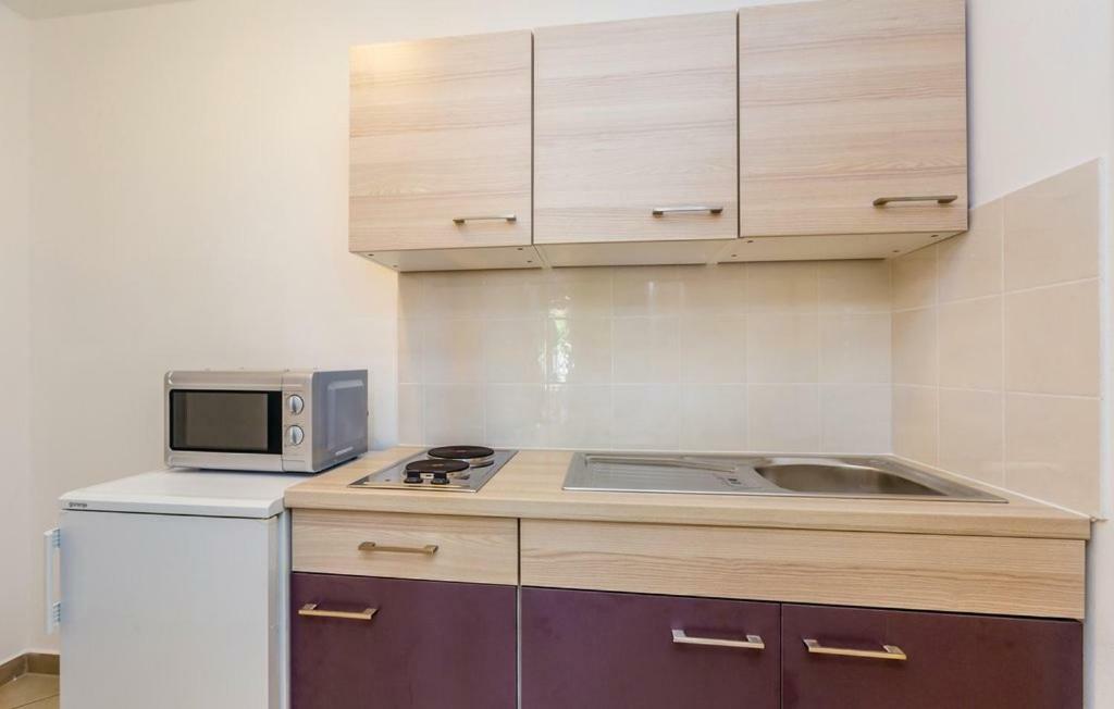 Vila Casia Dobrinj Екстериор снимка