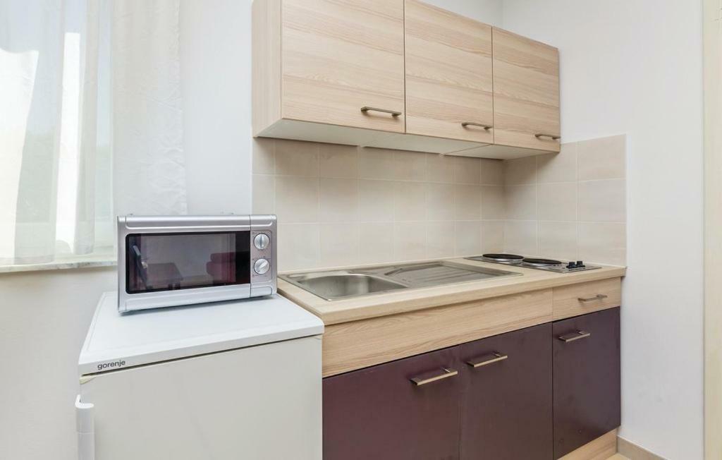 Vila Casia Dobrinj Екстериор снимка